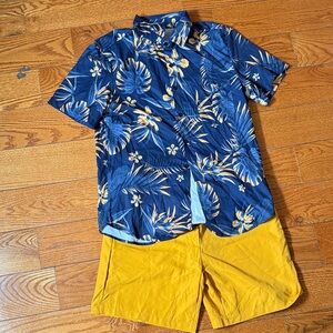 SHEIN Yellow Men's Shorts